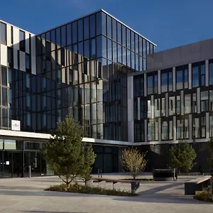 Candlewood Airport By Ihg Düsseldorf
