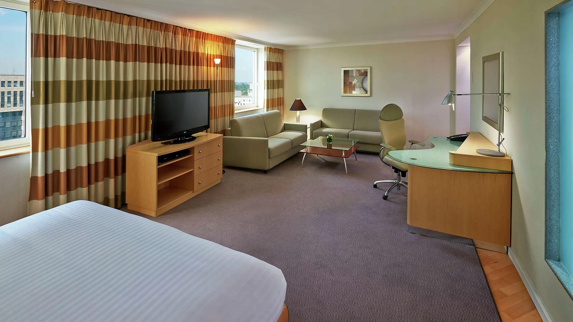 Hilton Duesseldorf Hotel