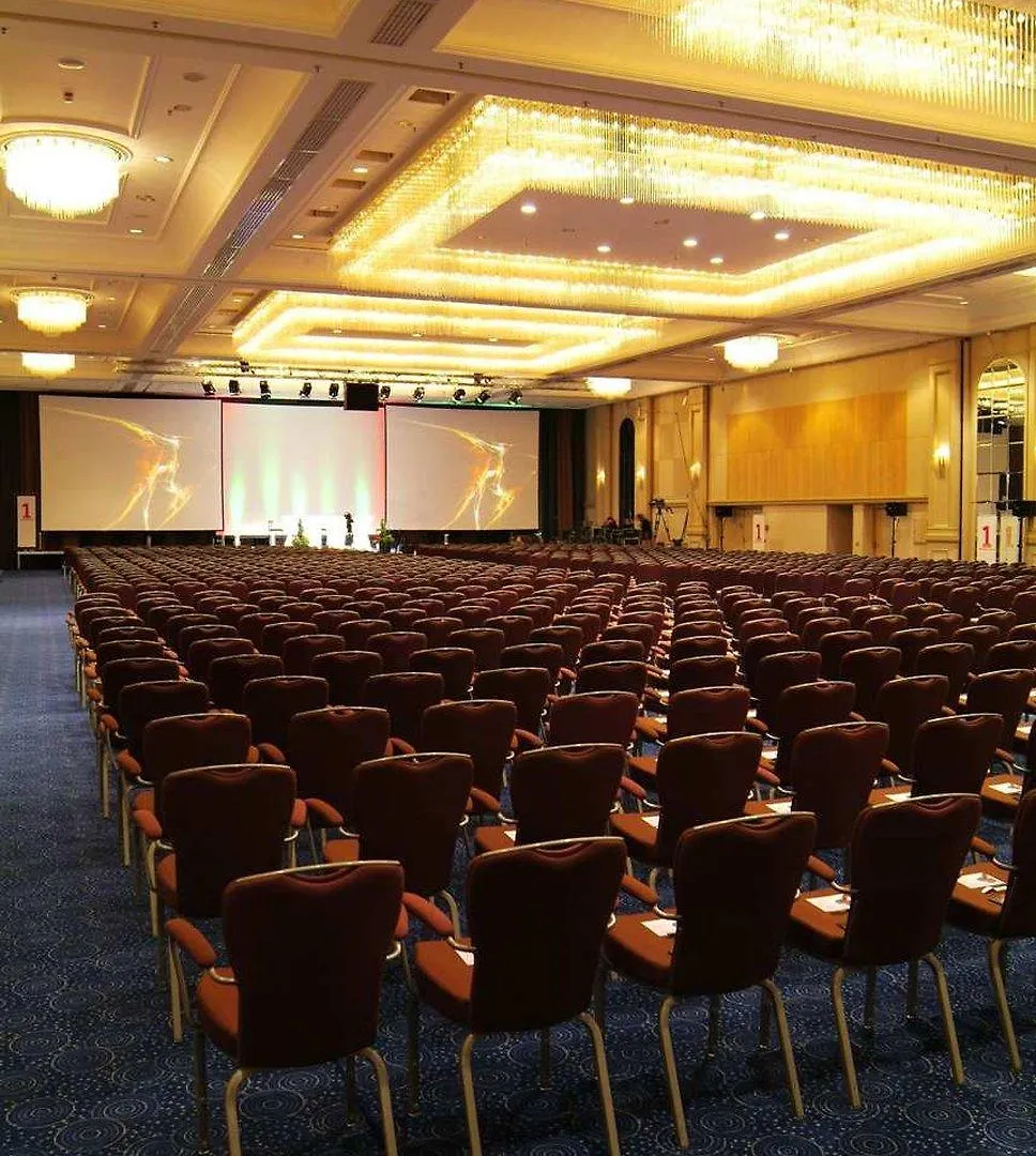 Hilton Duesseldorf Hotel Dusseldorf
