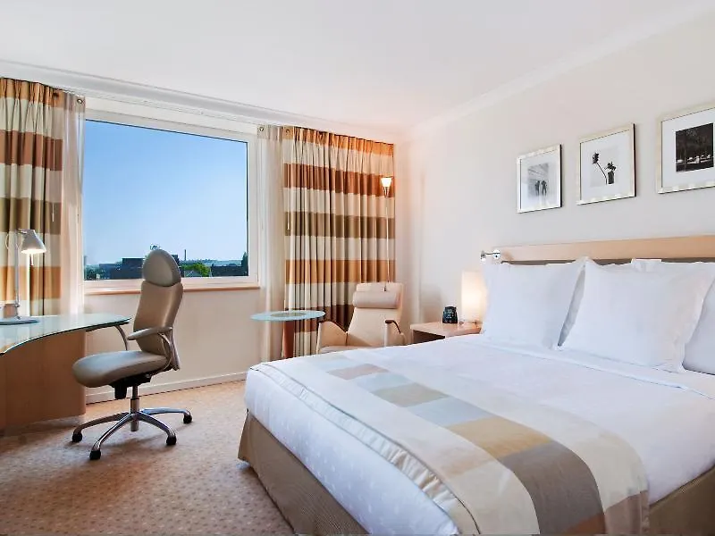 Hilton Duesseldorf Hotel Dusseldorf